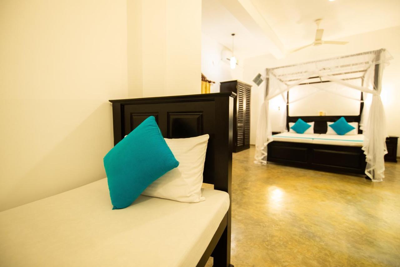 היקדואה International Beach Hotel & Restaurant מראה חיצוני תמונה