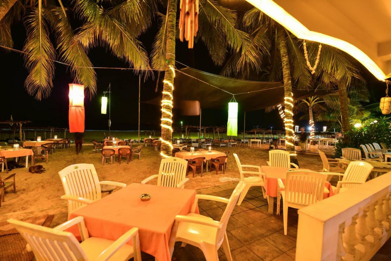 היקדואה International Beach Hotel & Restaurant מראה חיצוני תמונה